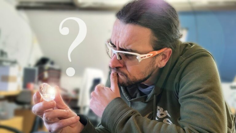 Évaluation de la Qualité des Bijoux Vintage : Guide Pratique